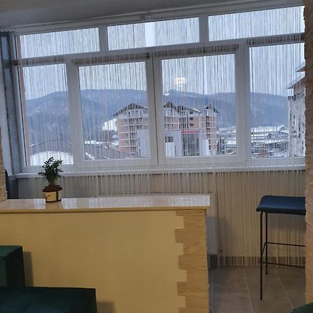 Apartament Tiron In Centru Orasului Hura-Humora Exteriér fotografie