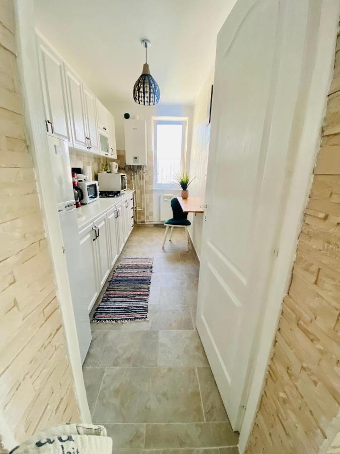 Apartament Tiron In Centru Orasului Hura-Humora Exteriér fotografie